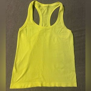 “Swiftly Tech Racerback Tank Top 2.0 Race Length”